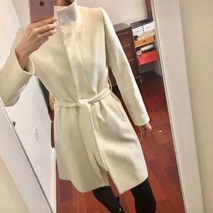 HP💥Cream spring coat